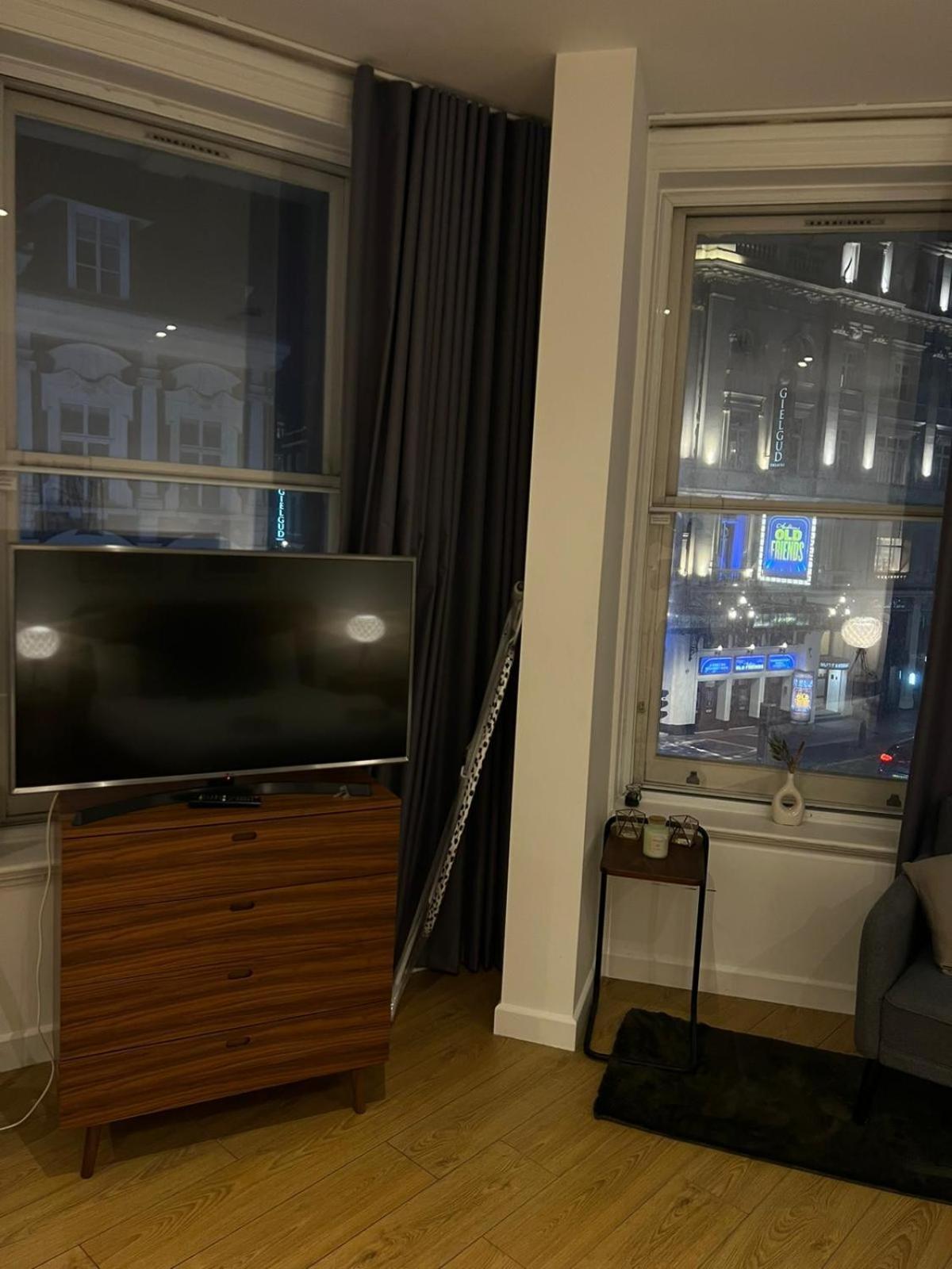 Tranquil 1 Bedroom Retreat In Piccadilly Vr4 London Exteriör bild